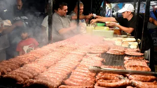 El choripán argentino figura primero entre los 10 mejores “hot dogs” del mundo