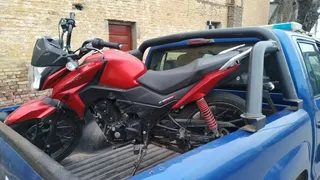 Tras allanamiento en Frontera secuestran una motocicleta robada